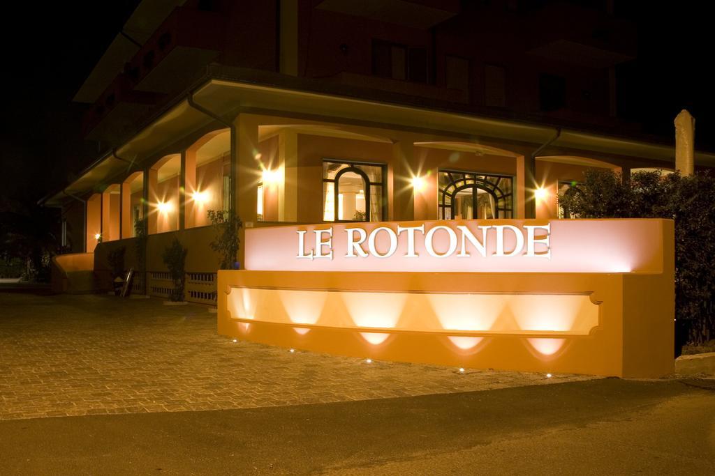 Hotel Le Rotonde Massaciuccoli Kültér fotó