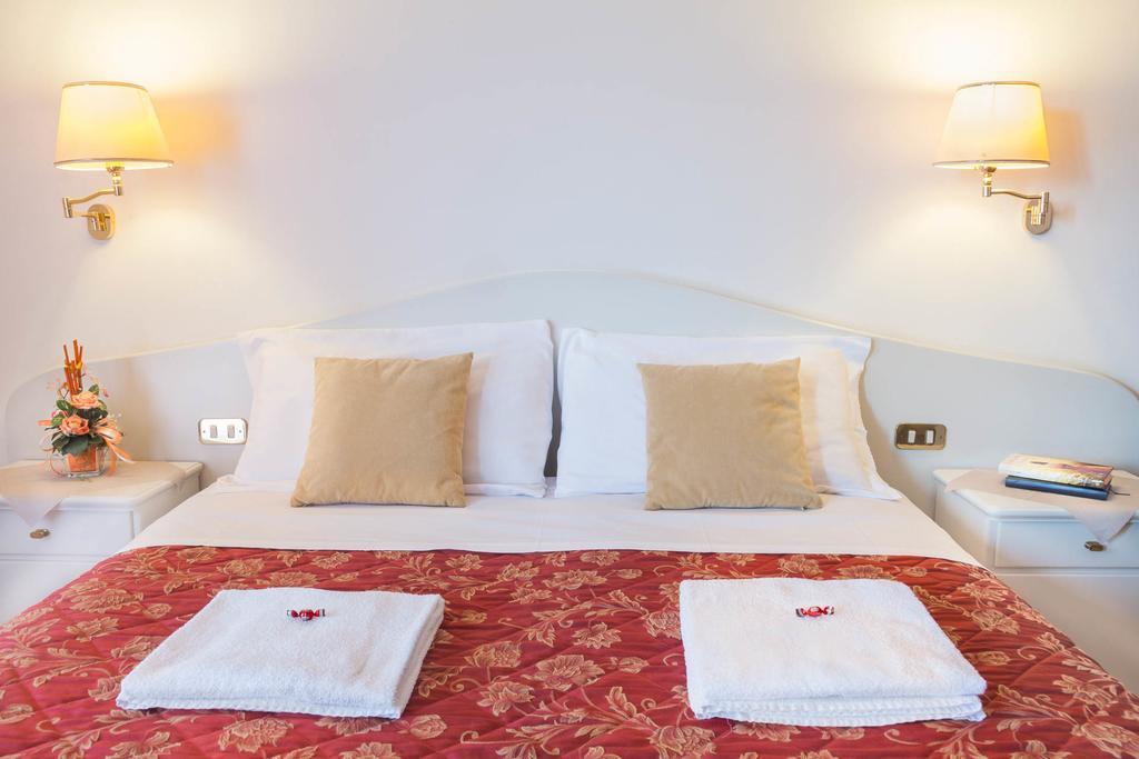 Hotel Le Rotonde Massaciuccoli Kültér fotó